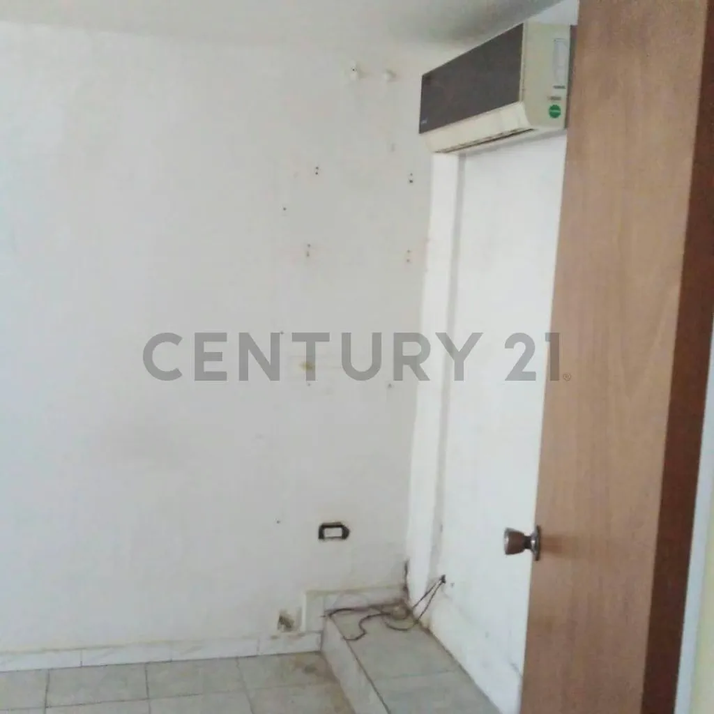 Venta Local. Centro Comercial Oasis ZT - 3