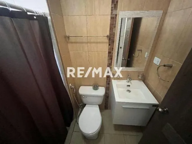 APARTAMENTO PH EN VENTA URB SAN ISIDRO - 2