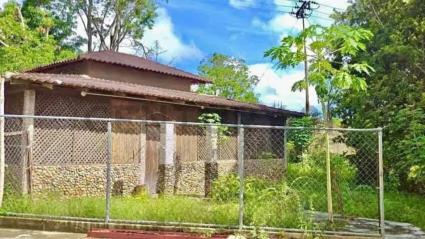 CD - Venta de Casa con Galpón en Higuerote - 3
