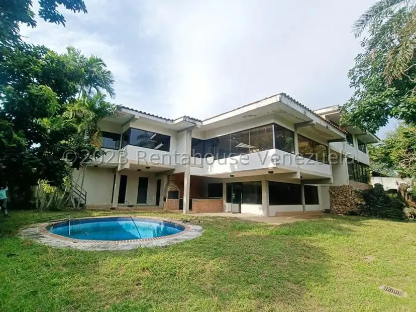 Casa (Multipes Niveles) en Venta en Guataparo Country Club, Carabobo