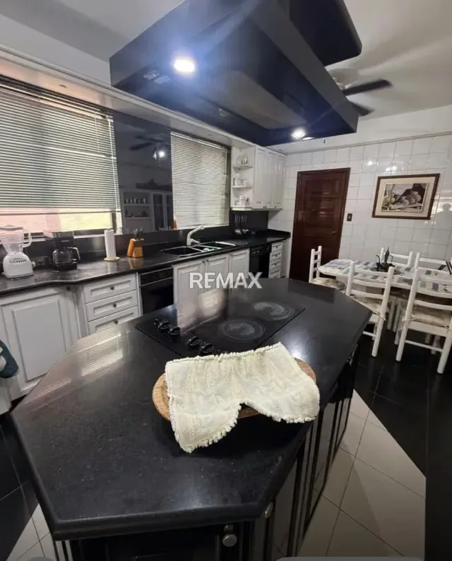 Casa en venta en Altos de Guataparo 800mtr2 3 niveles y con piscina ( Favor No Publicar ) - 7