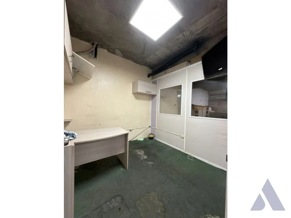 Vendo edificio 200m2 Catia 7950 - 16