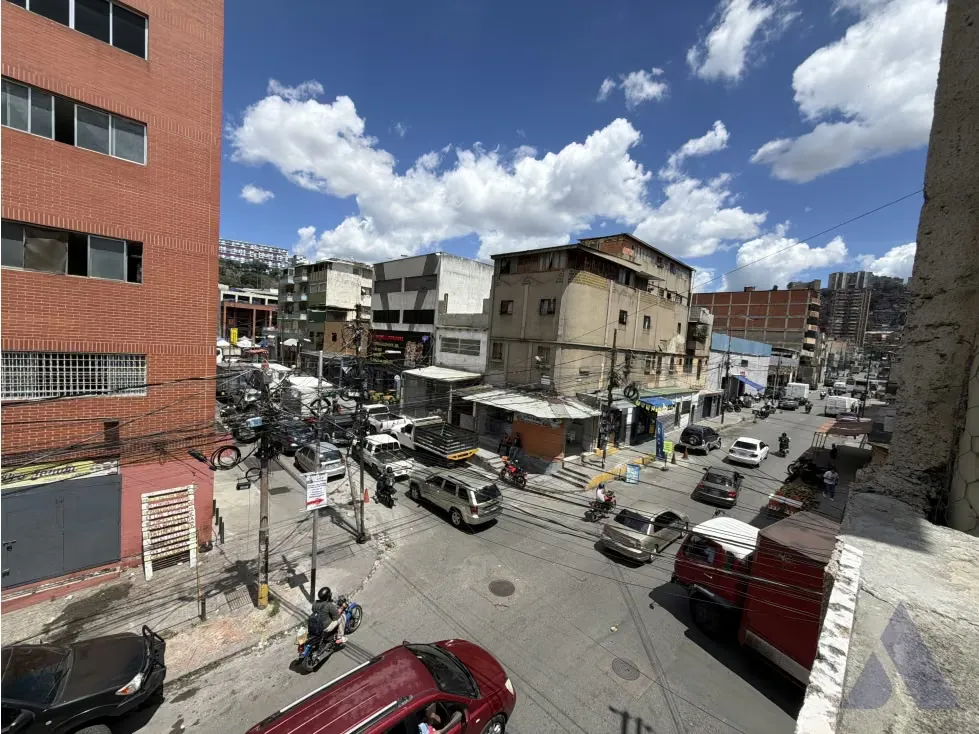 Vendo edificio 200m2 Catia 7950 - 20