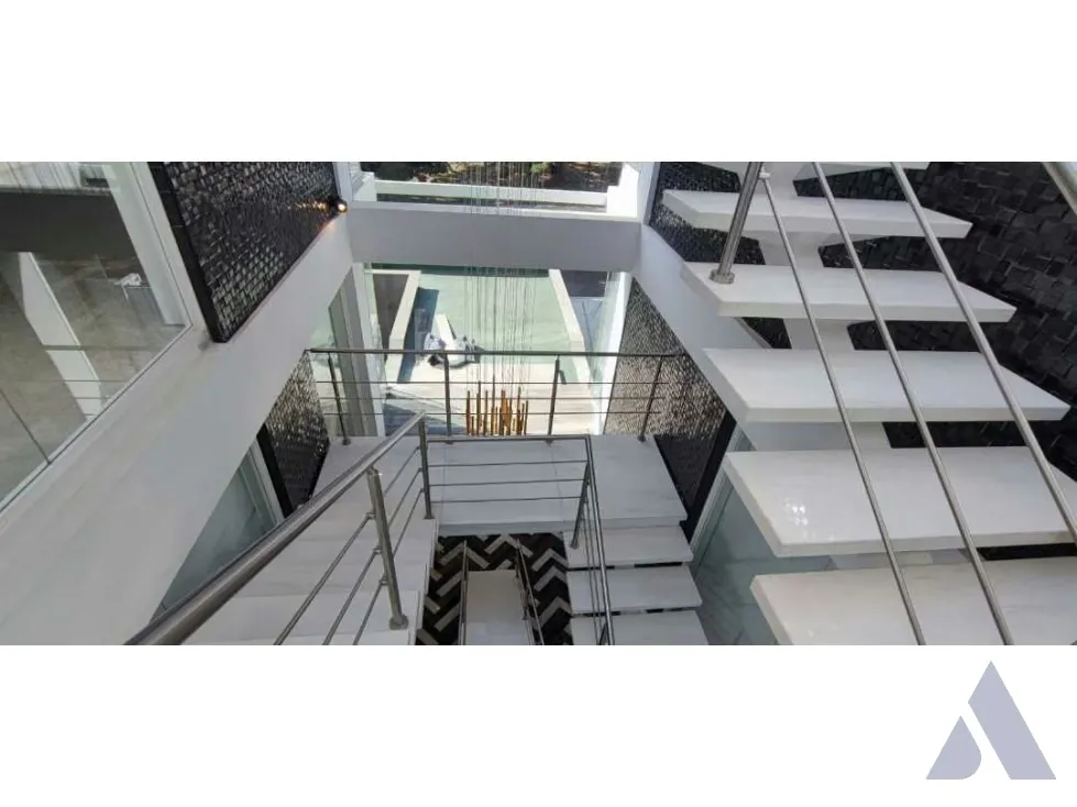 Se vende casa 500m2 La Floresta 3768 - 22