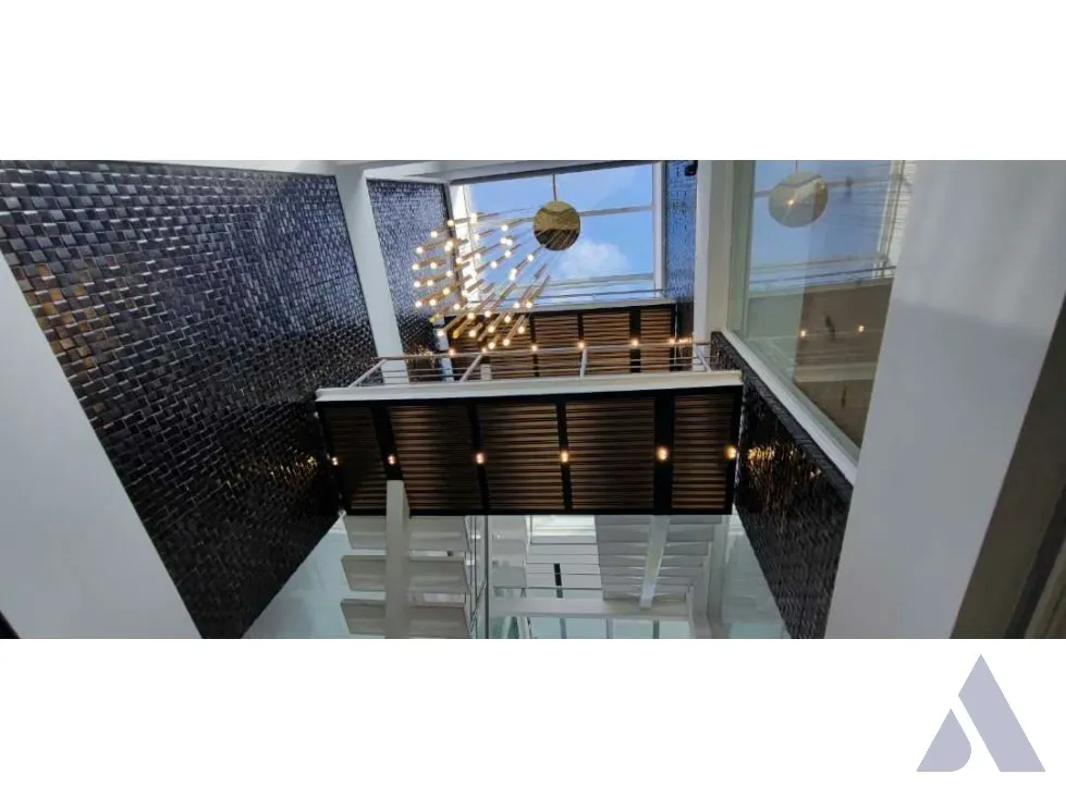 Se vende casa 500m2 La Floresta 3768 - 5