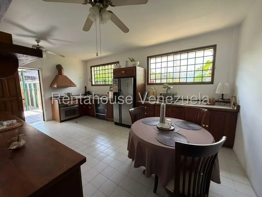 Casa (Multipes Niveles) en Venta en Lomas de La Trinidad, Distrito Metropolitano - 22
