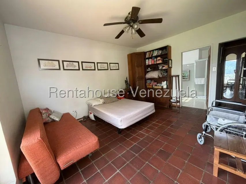 Casa (Multipes Niveles) en Venta en Lomas de La Trinidad, Distrito Metropolitano - 24