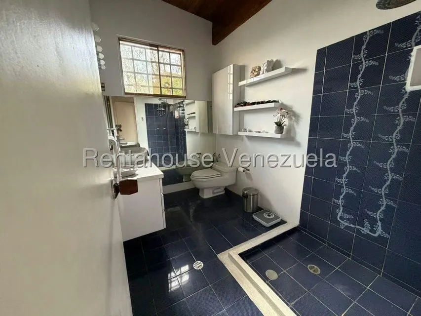 Casa (Multipes Niveles) en Venta en Lomas de La Trinidad, Distrito Metropolitano - 36