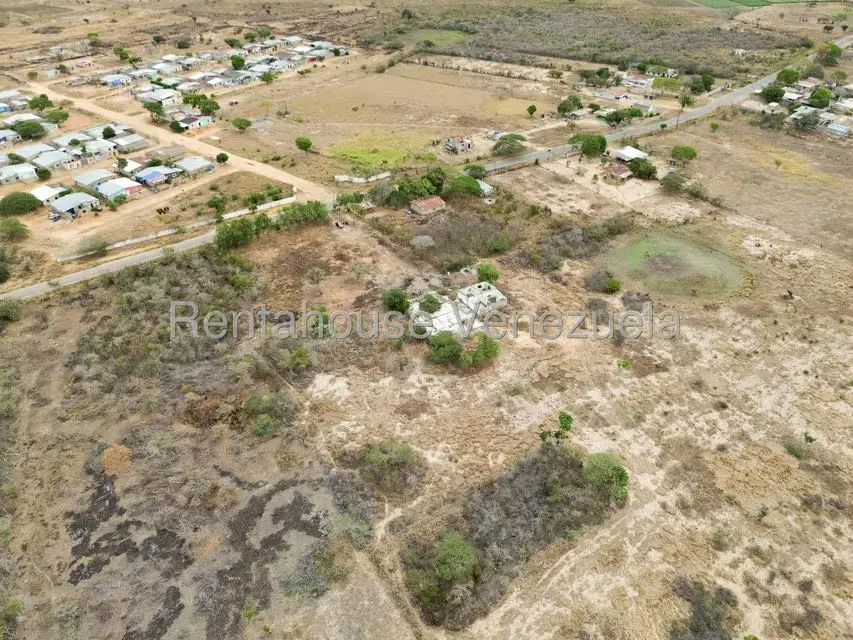 Terreno (Comercial) en Venta en Parroquia Tamaca, Lara - 8
