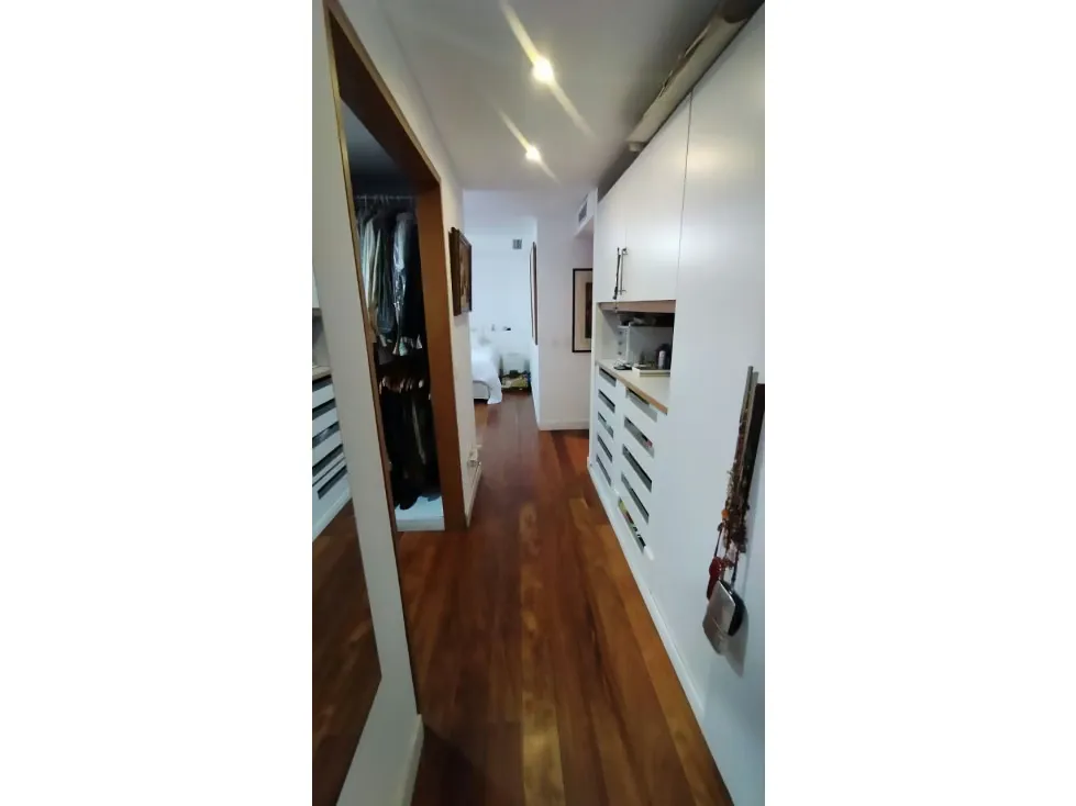 Se vende PB 360m2 3h/4b/2pe Los Samanes 4279 - 7