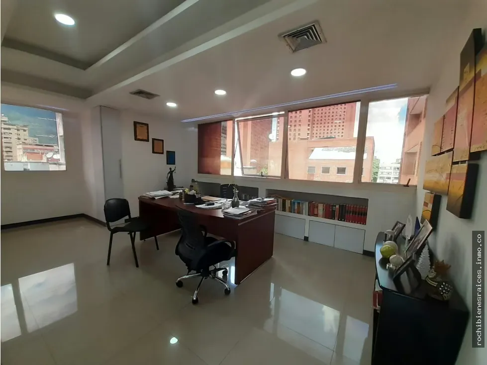 CENTRO SOLANO PLAZA EN SABANA GRANDE OFICINA EN VENTA - 14