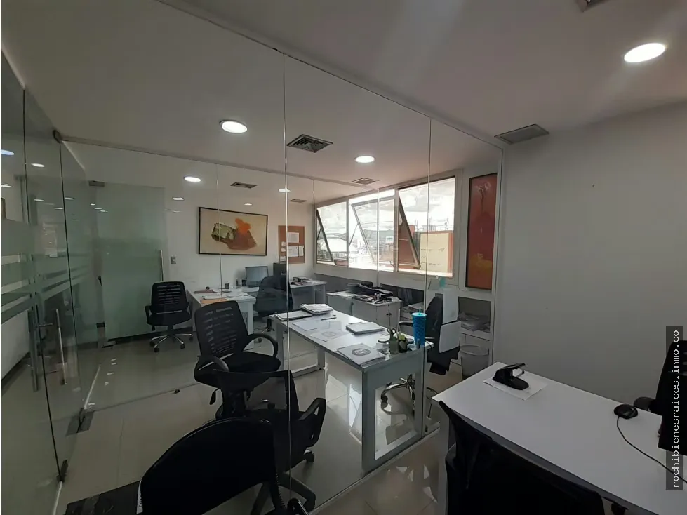 CENTRO SOLANO PLAZA EN SABANA GRANDE OFICINA EN VENTA - 10