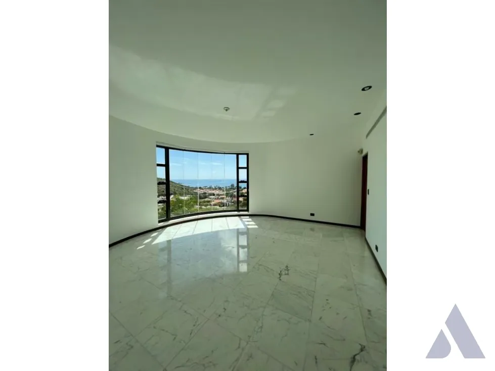 Vendo casa 1130m2 Pampatar 9942 - 8