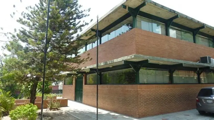 Comercial (Edificio) en Venta en Mampote, Miranda