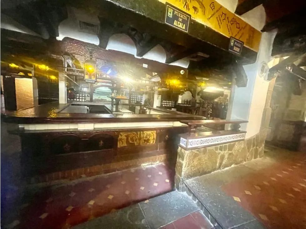Vendo local/restaurant 570m2 Sabana Grande 7253 - 9