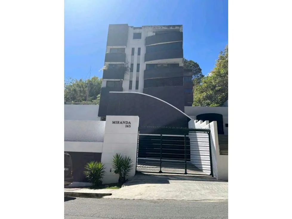 Apartamento duplex en venta, Urb. Miranda, 148m2 - 2