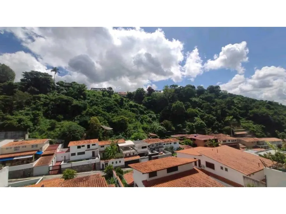 Apartamento duplex en venta, Urb. Miranda, 148m2 - 17