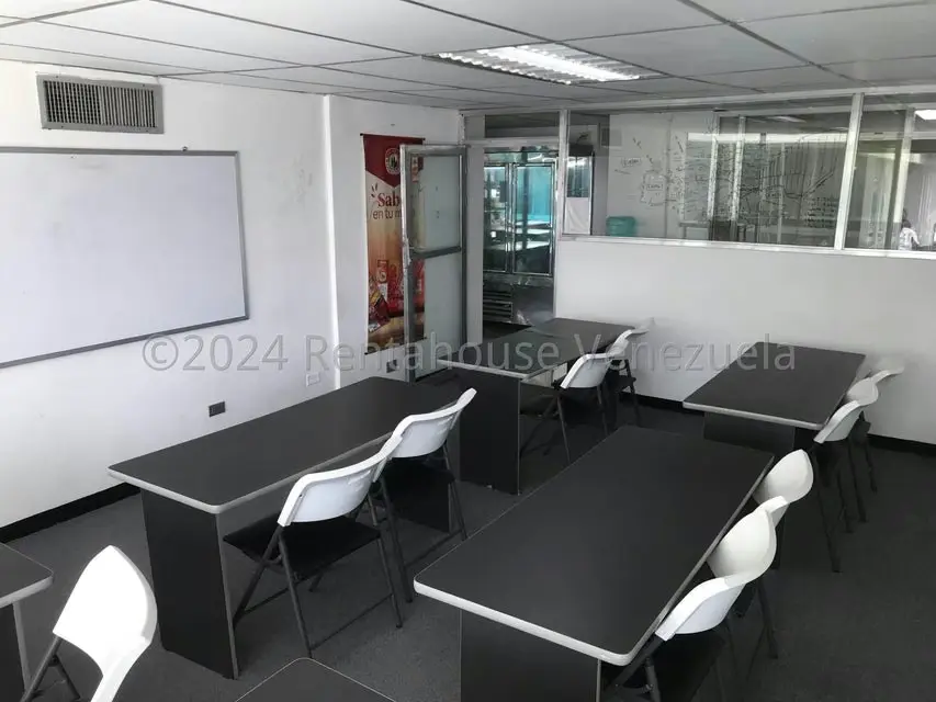 Oficina en Alquiler en Avenida Bella Vista, Zulia - 15