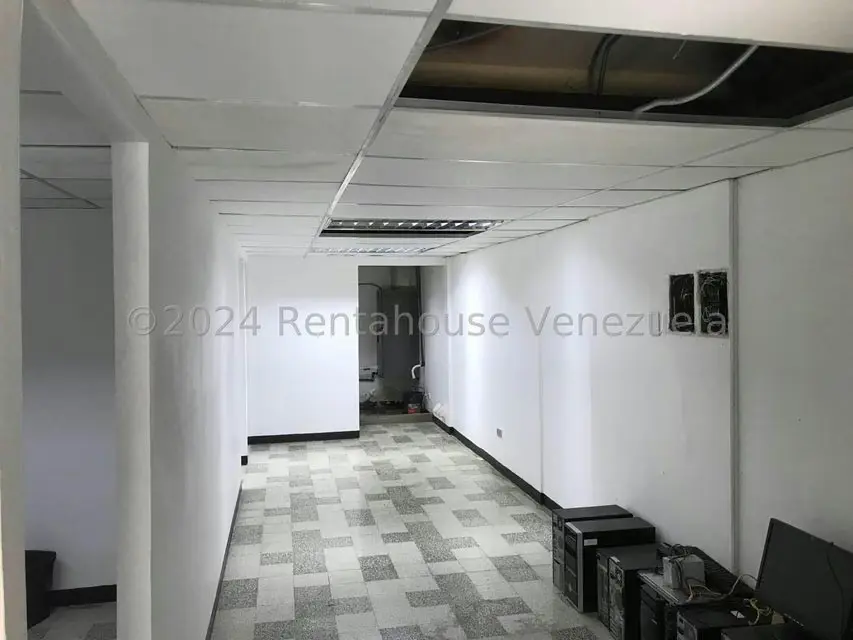 Oficina en Alquiler en Avenida Bella Vista, Zulia - 4