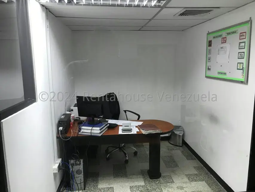 Oficina en Alquiler en Avenida Bella Vista, Zulia - 7