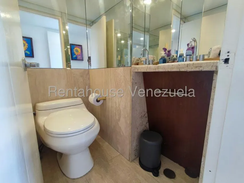 Apartamento (Duplex) en Venta en Los Samanes, Distrito Metropolitano - 7