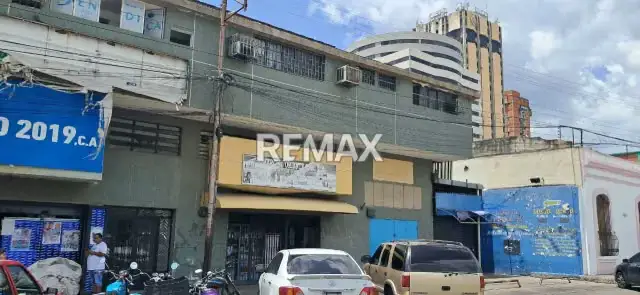 Alquiler de oficcina 45 metros cuadrados ubicado en la zona centro de maracay