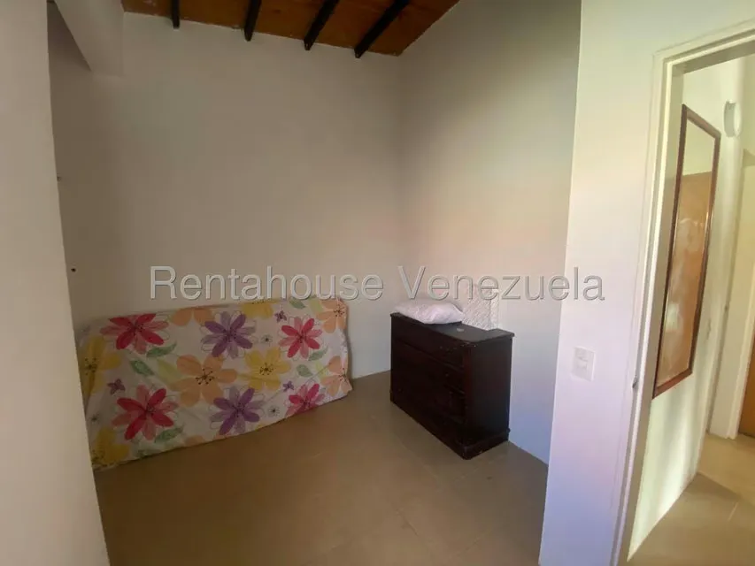Casa (1 Nivel) en Alquiler en Los Cerezos, Lara - 18