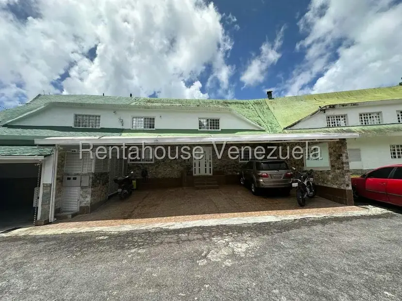 Casa (Multipes Niveles) en Venta en Pan de Azucar, Miranda