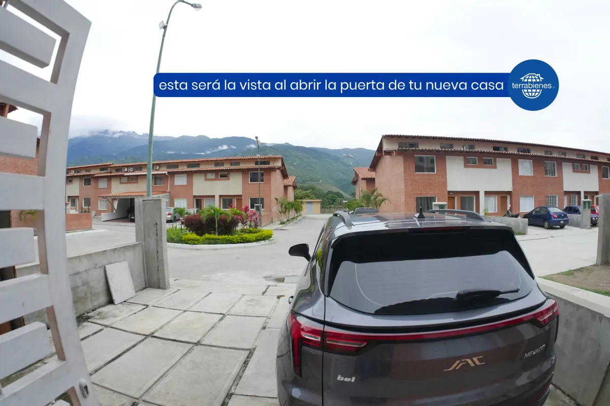 Townhouse con todas las comodidades en conjunto privado en Campo Claro - 29
