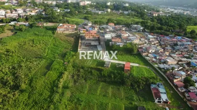 EN VENTA PARCELA EN URBANIZACION PUERTA DORADA - 5