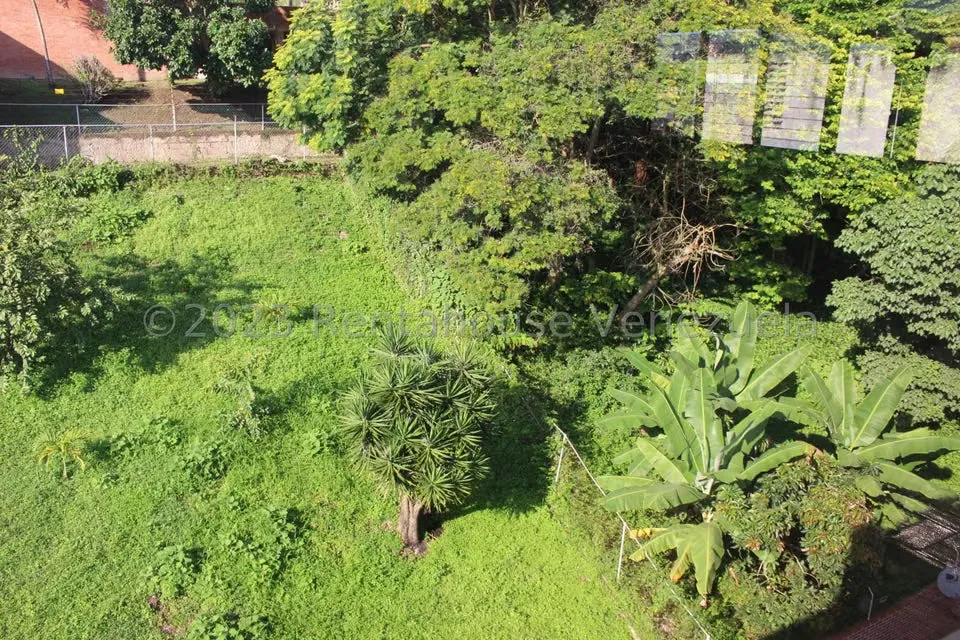 Apartamento (Duplex) en Venta en Cumbres de Curumo, Distrito Metropolitano - 17