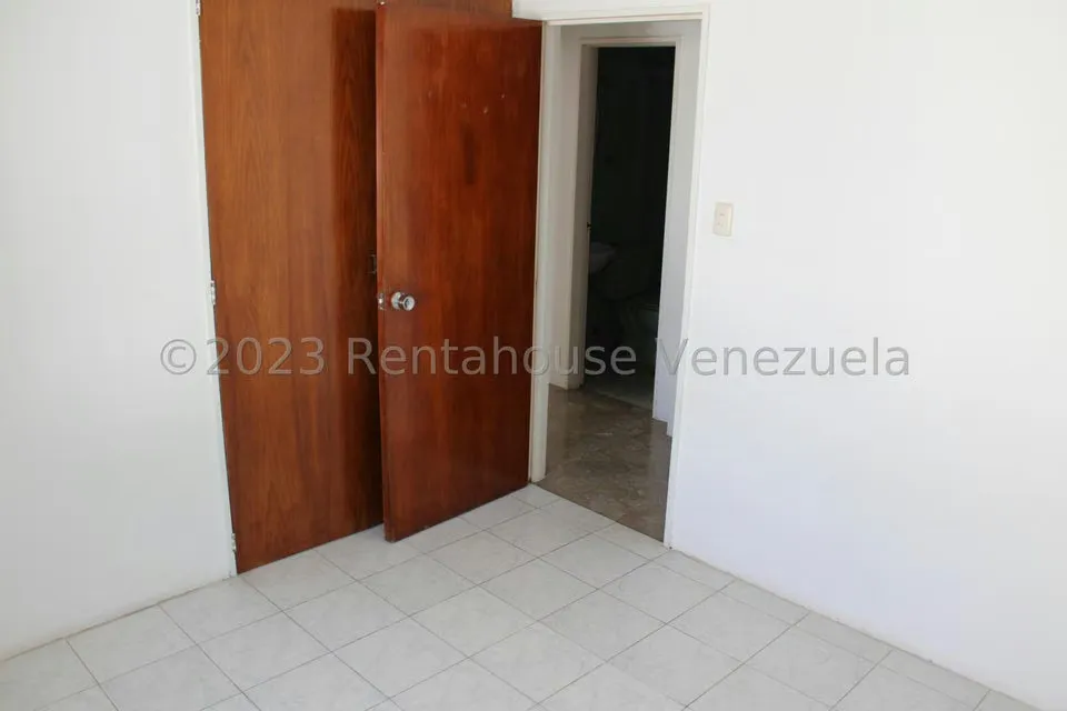 Apartamento (Duplex) en Venta en Cumbres de Curumo, Distrito Metropolitano - 20
