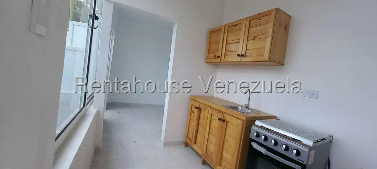 Casa (Multipes Niveles) en Venta en La Rosaleda, Miranda - 32