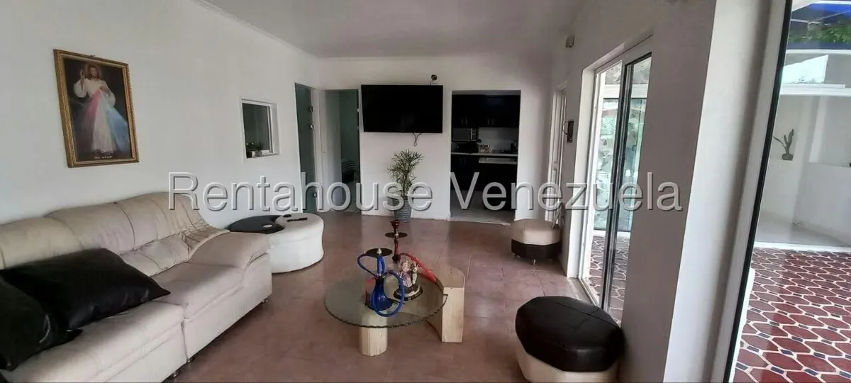 Casa (Multipes Niveles) en Venta en La Rosaleda, Miranda - 6