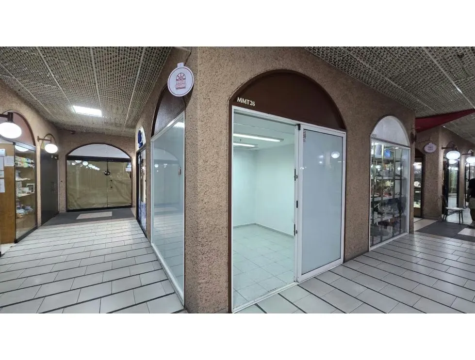Alquilo local comercial 8m2 C.C. Galerías Prados del Este 3305 - 2