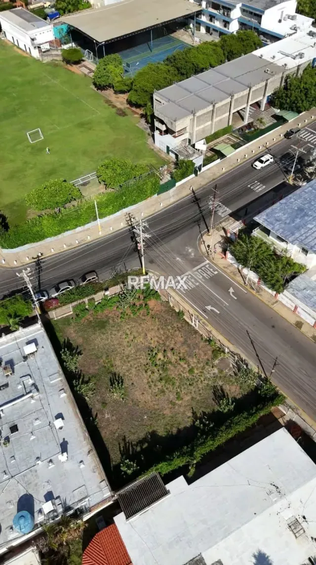 VENTA TERRENO EN CALLE 70 SECTOR BELLAS ARTES - 3