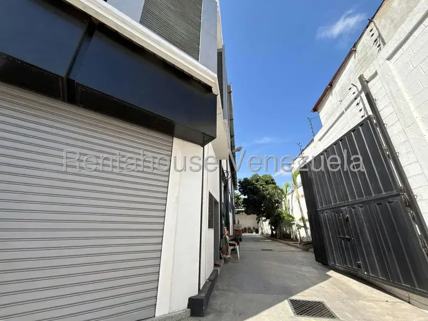 Comercial (Local Comercial) en Venta en Centro, Lara - 2