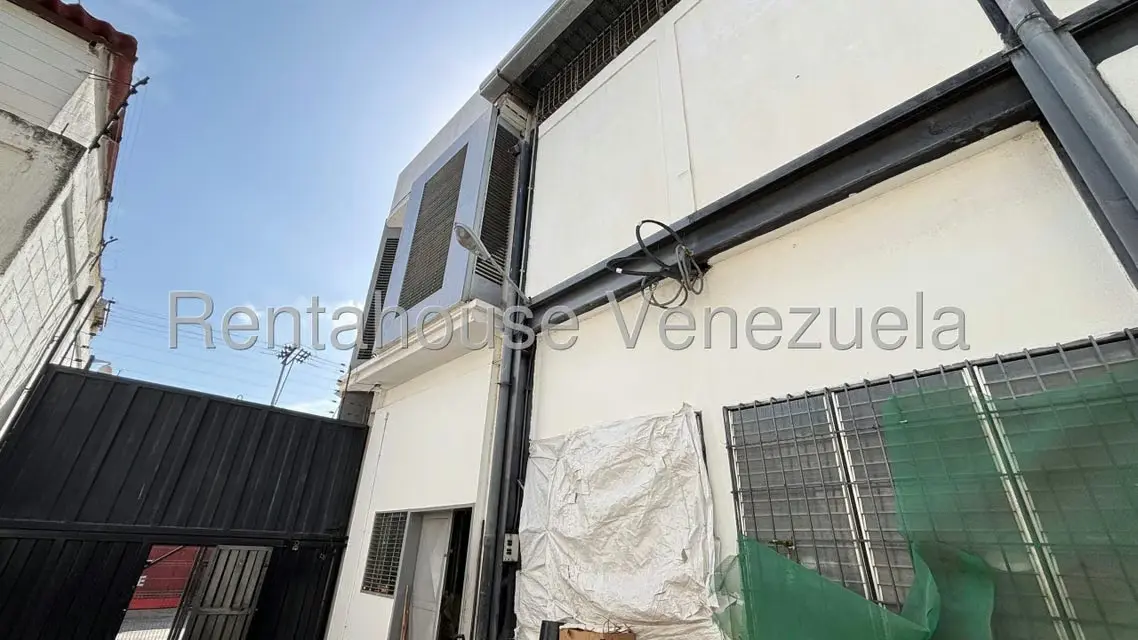 Comercial (Local Comercial) en Venta en Centro, Lara - 25