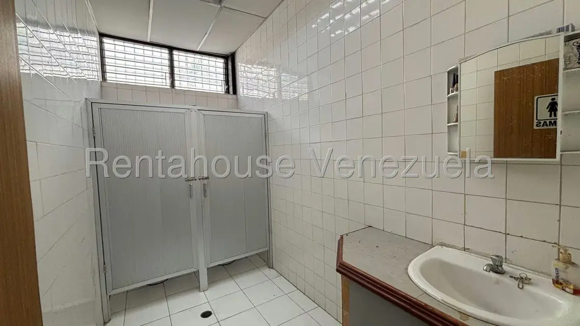 Comercial (Local Comercial) en Venta en Centro, Lara - 30