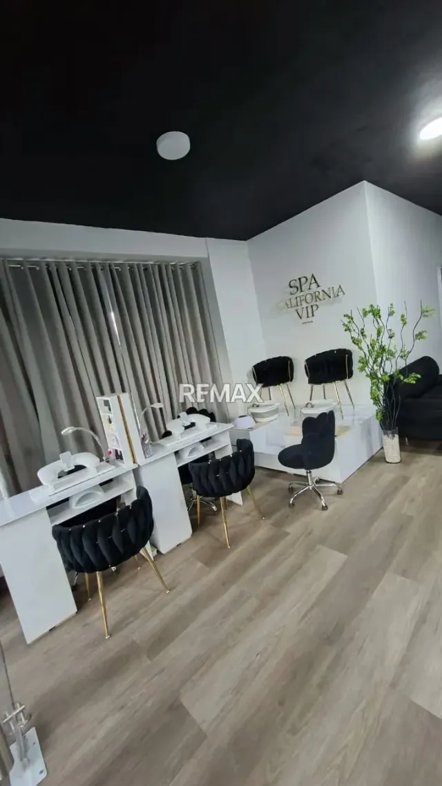 VENTA DE SPA Y FONDO DE COMERCIO - 4