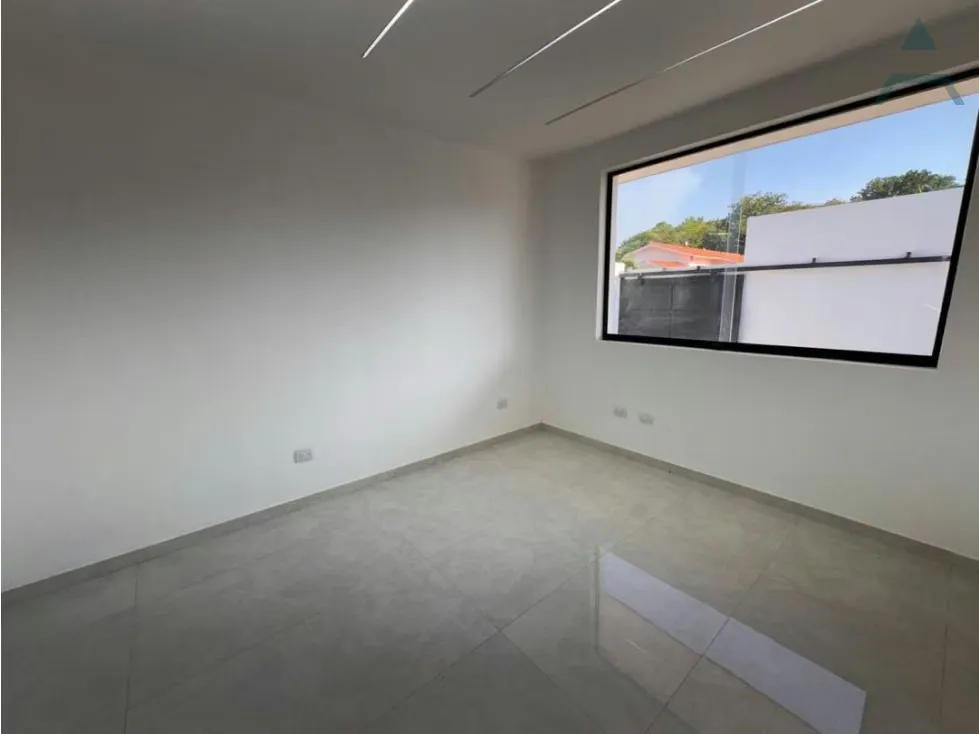 Venta casa remodelada en urb la viña - 2