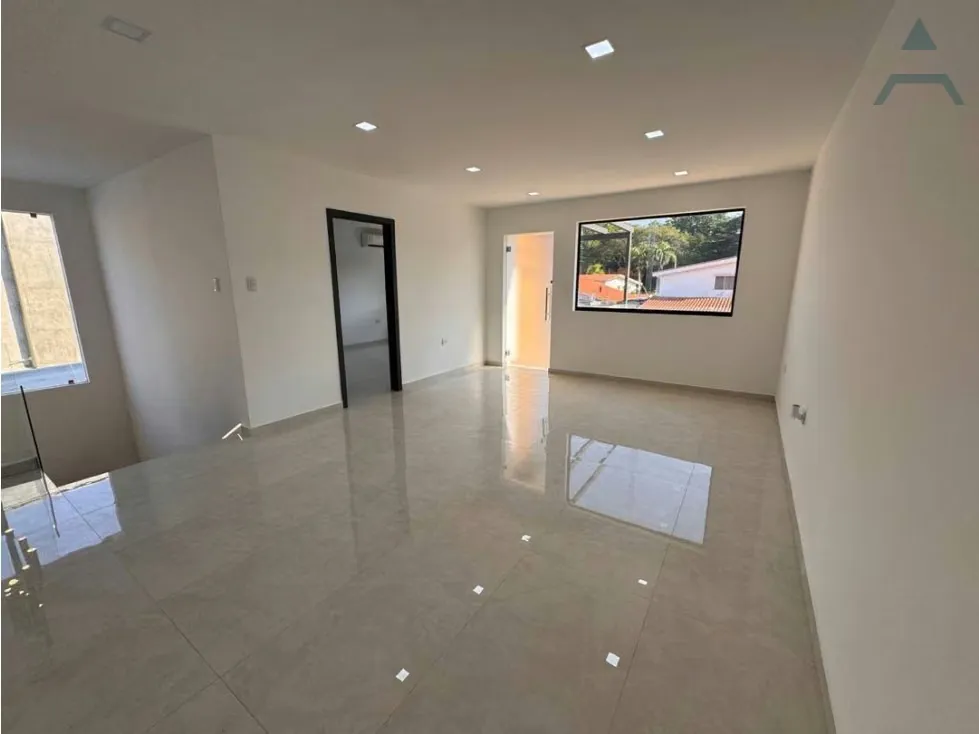Venta casa remodelada en urb la viña - 9