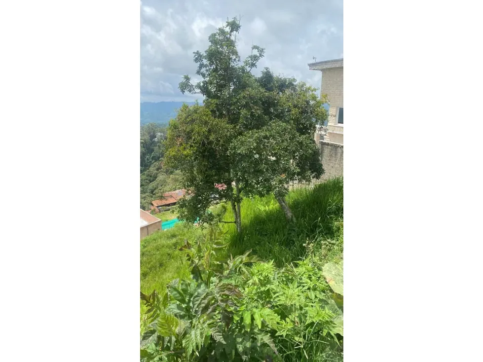 Vendo terreno 1.756m2 La Lagunita 5167 - 6
