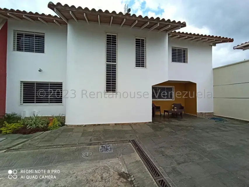 Townhouse (Multiples Niveles) en Venta en Santa Rosalia, Aragua