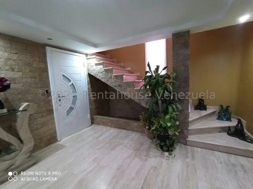 Townhouse (Multiples Niveles) en Venta en Santa Rosalia, Aragua - 11