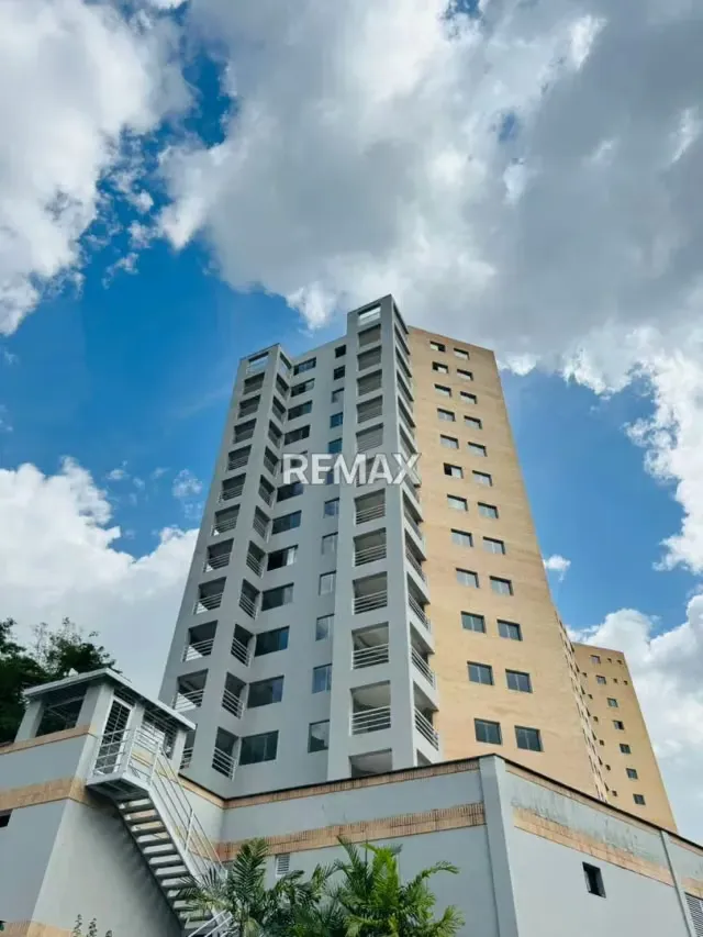 Apartamento en Venta en Res Buena Vista Suites - La Trigaleña Obra Blanca - 2