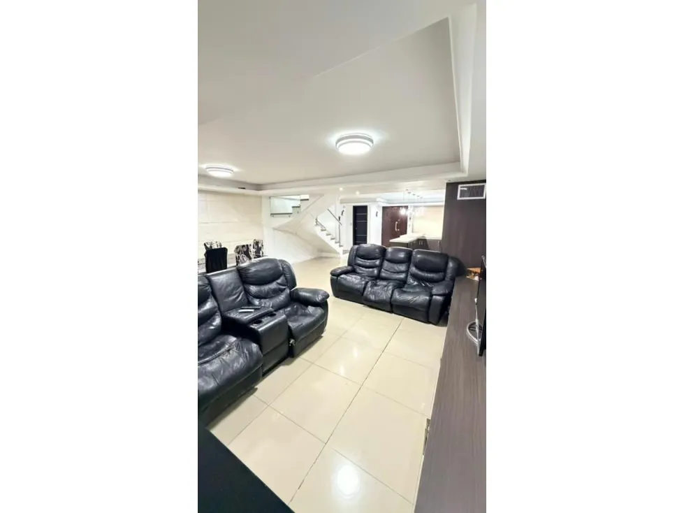 Lechería, en venta Casa Bote. con muelle privado - 9