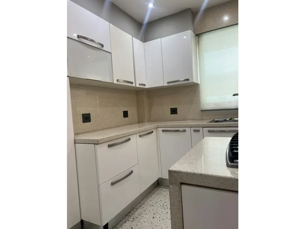 ALQUILER DE APARTAMENTO EN LA URB. SAN MARINO - CHACAO - 5