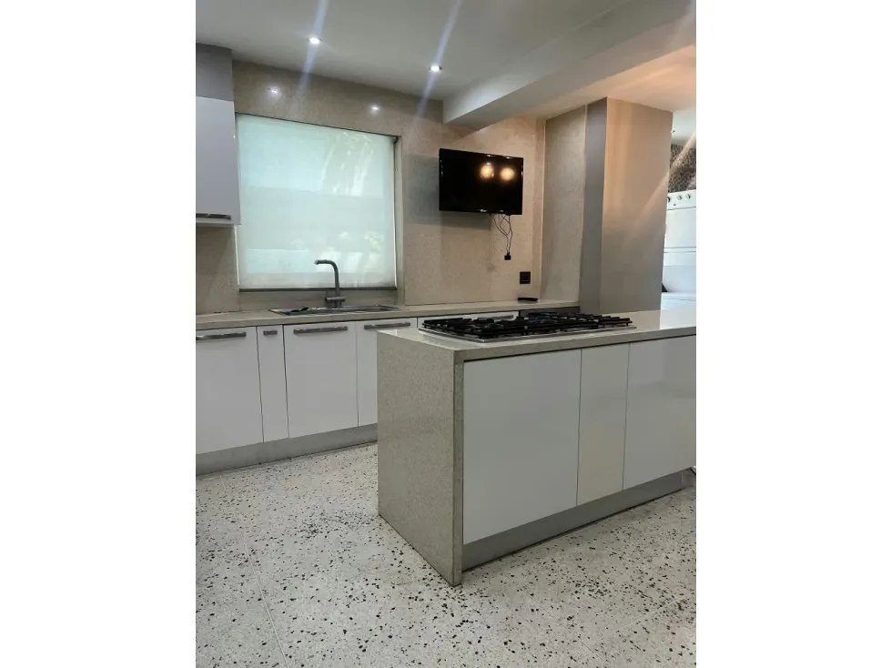 ALQUILER DE APARTAMENTO EN LA URB. SAN MARINO - CHACAO - 6