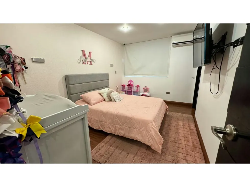 Vendo PB 268m2 La Lagunita 5218 - 9